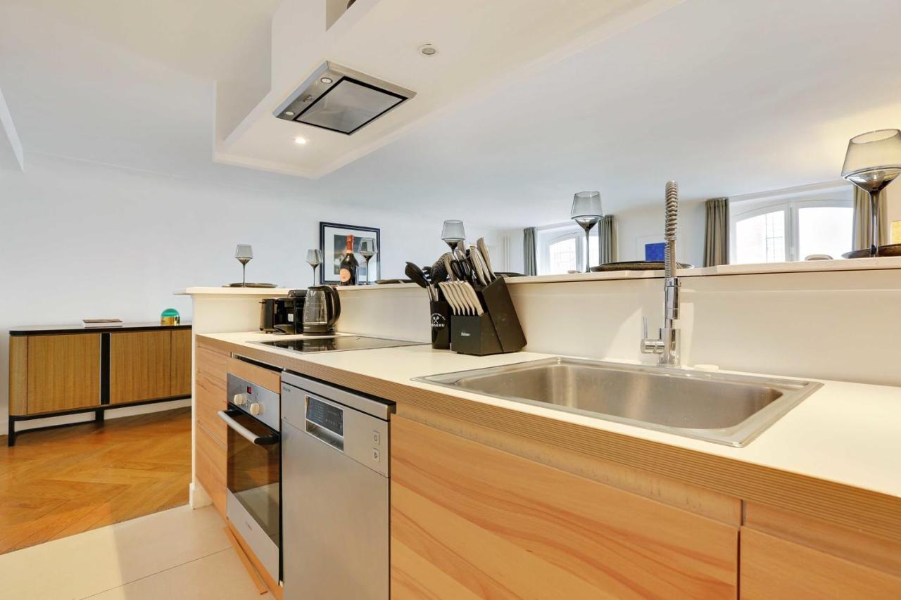 Appartement Elegant - 2bd-6p - Avenue Montaigne *